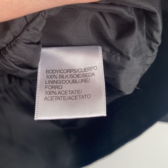 Silk Sleeveless Blouse with Rosette and Tie - Size 8 - Picture 5 of 8